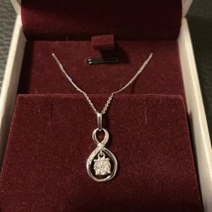 White Gold 18K Diamond Necklace